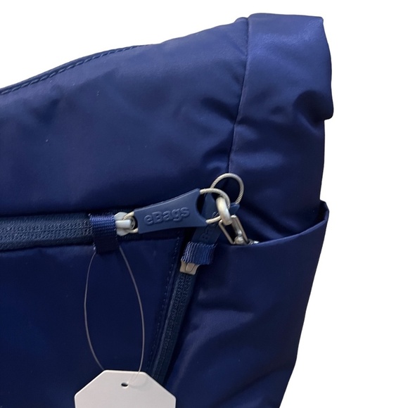 NWT Pacsafe City safe Cx Crossbody Blue Anti Theft Crossbody Moonshape Bag - Picture 8 of 16